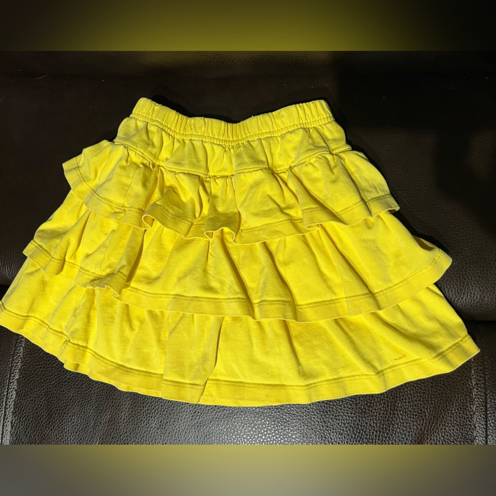 Hanna Andersson Yellow skirt for girl 6-7 years old